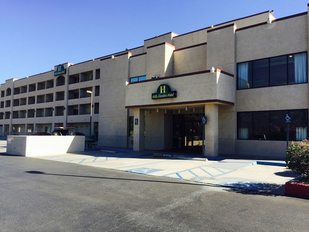 San Bernardino Inn & Suites Exterior photo
